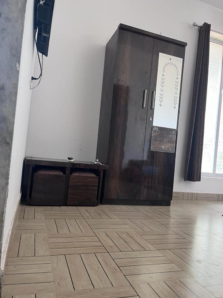 Hotel Seanest à Alībāg Extérieur photo