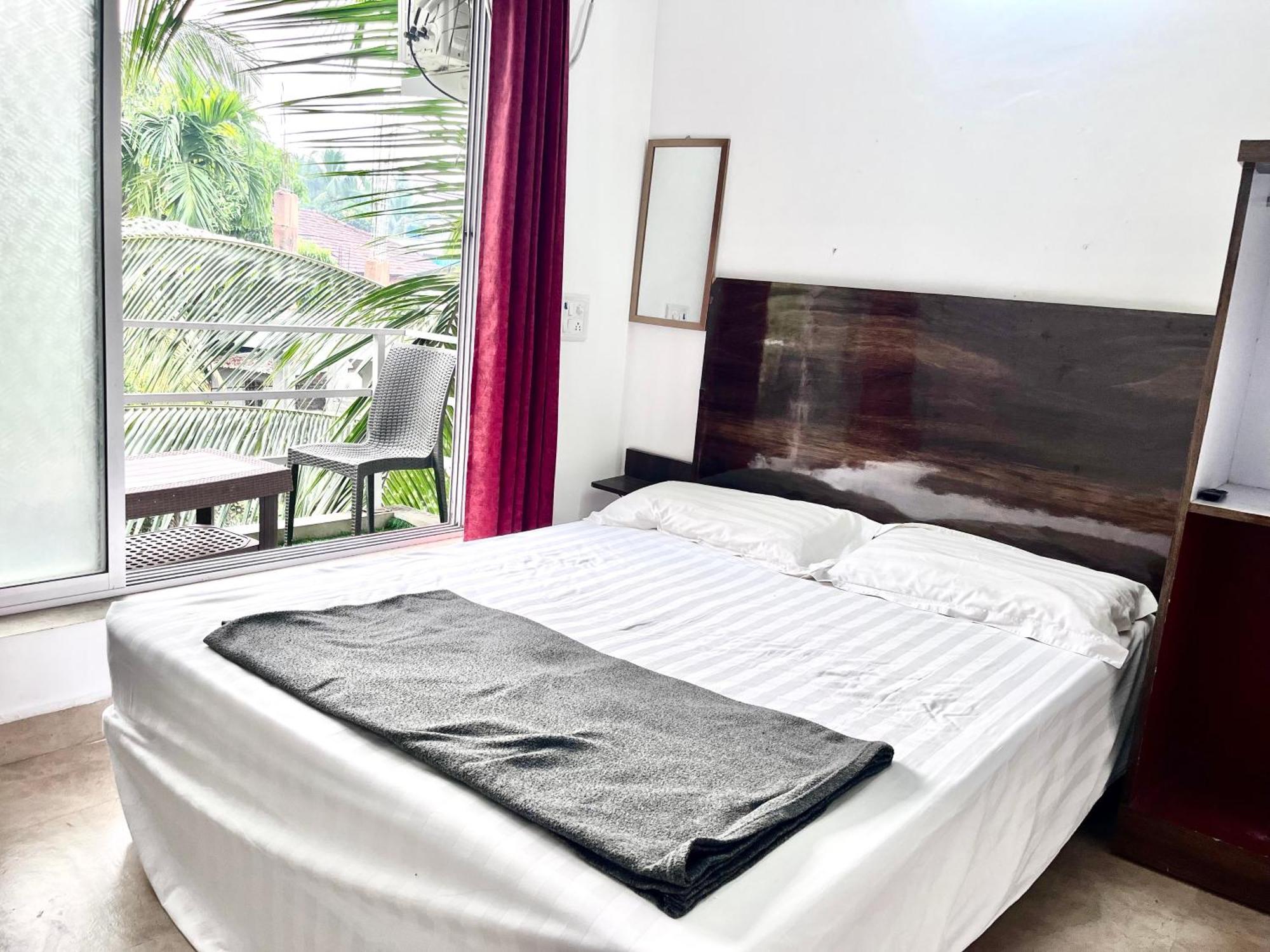 Hotel Seanest à Alībāg Extérieur photo